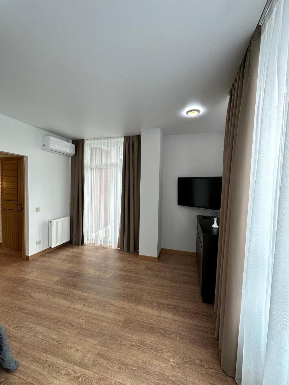 Apartamenty Stepana Bandery 35 Truskavec' Esterno foto